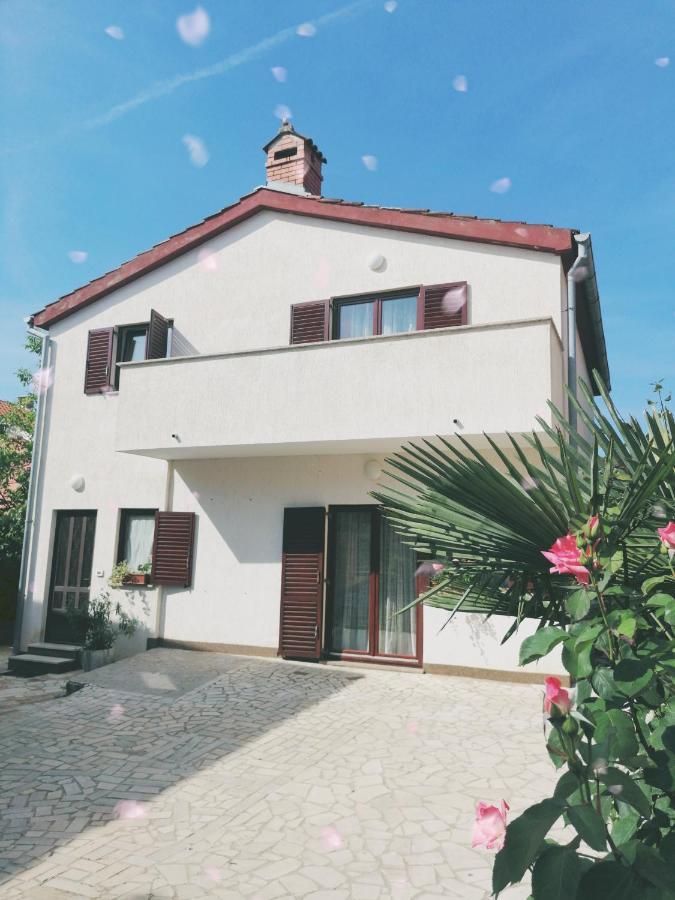 Вилла House Manola Ровинь Экстерьер фото